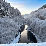 Feriehus Waterfalls - Norway Mountain & Traveller Award Winner!