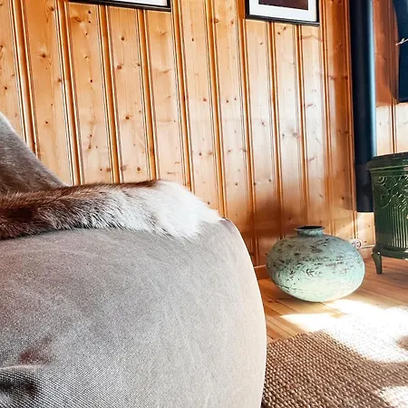 Waterfalls - Norway Mountain & Traveller Award Winner! Ferienhaus *