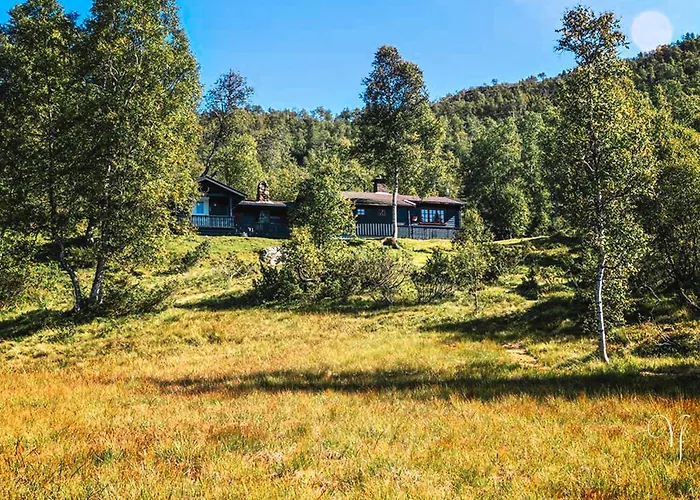 Waterfalls - Norway Mountain & Traveller Award Winner! Ferienhaus *